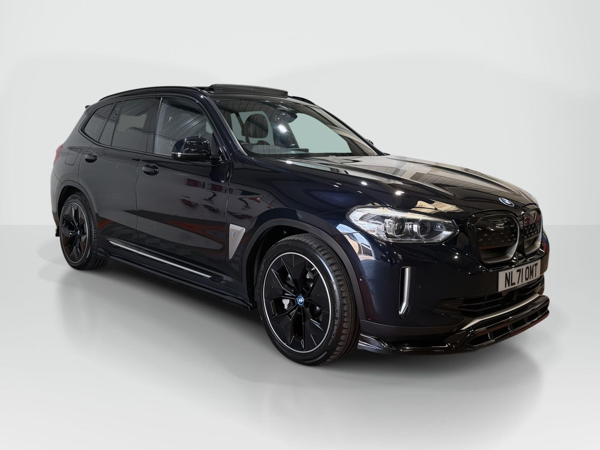 BMW iX3